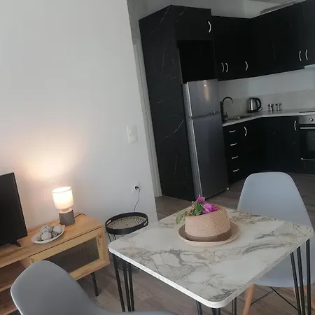 Apartment Little Cross